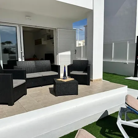 Casa Caleton Blanco Pool And Dom wakacyjny Puerto del Carmen (Lanzarote)