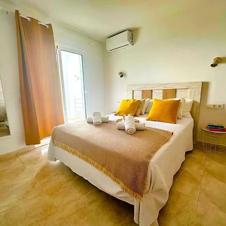 Casa Caleton Blanco Pool And Semesterbostad *