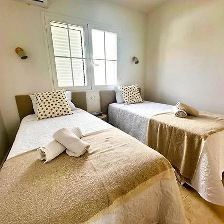 Holiday home Casa Caleton Blanco *