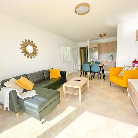 Semesterbostad Casa Caleton Blanco Pool And