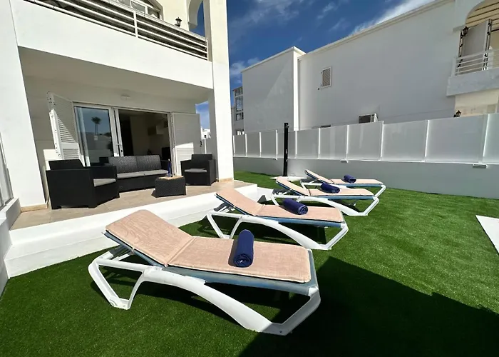 Casa Caletón Blanco Pool And Casa de Férias Puerto del Carmen (Lanzarote)